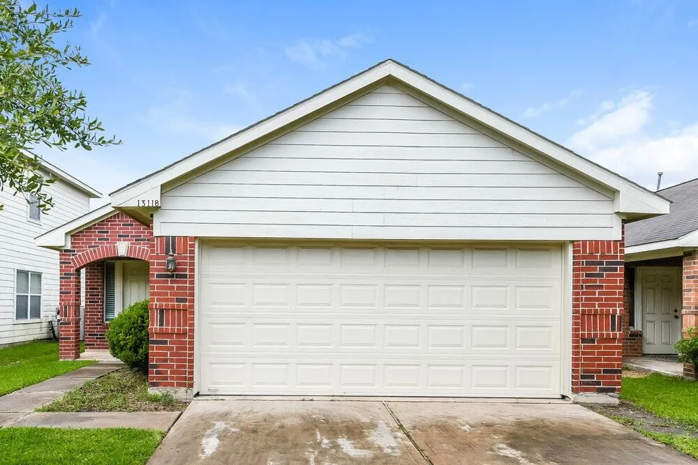 13118 Kingston Point Ln, Houston, TX 77047, USA