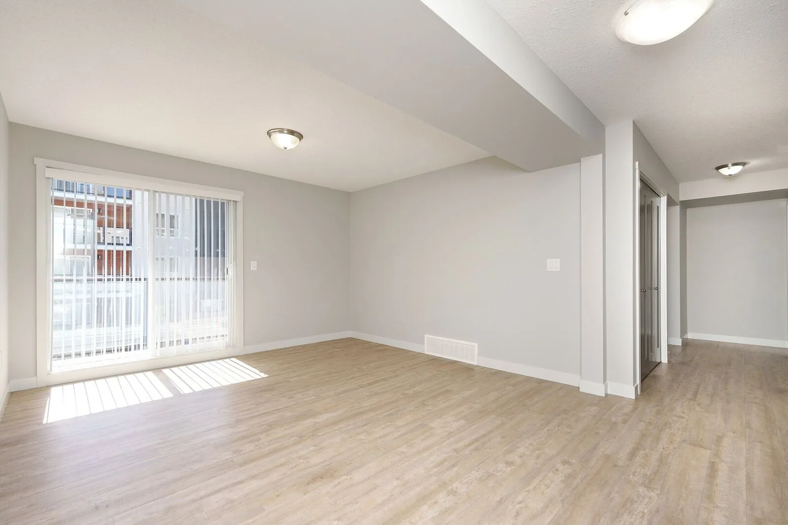 Addison Square Apartments