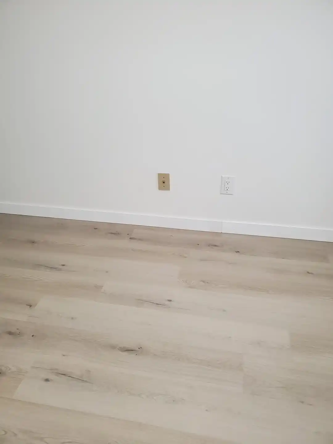 387 Edison Avenue