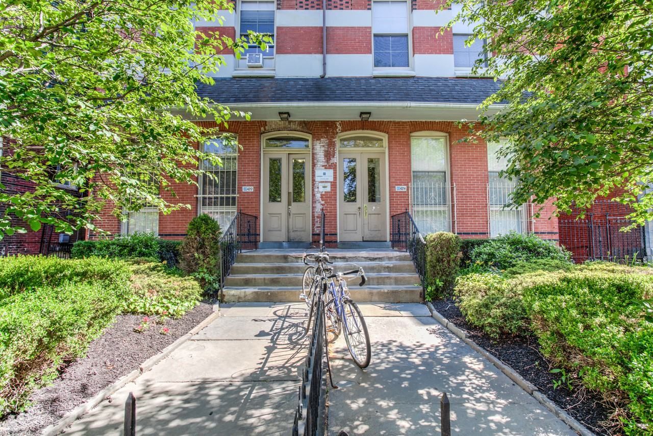 Campus Apartments