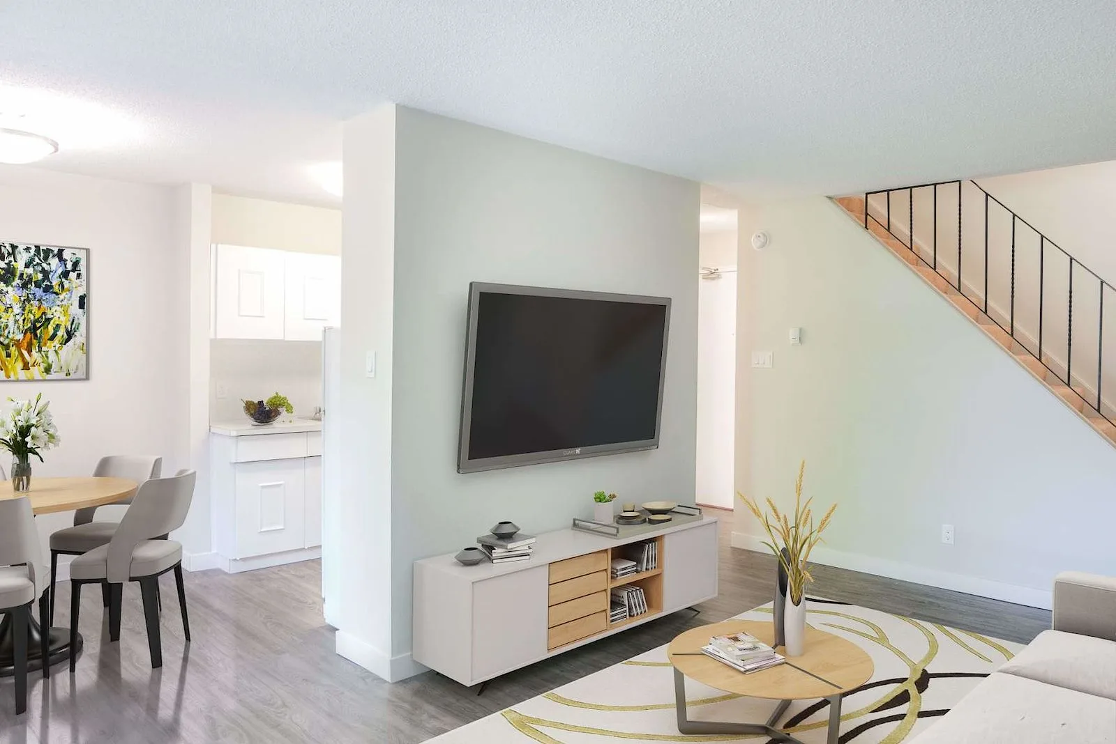 Comfortable, pet-friendly suites in the family-oriented Crestview neighbourhood