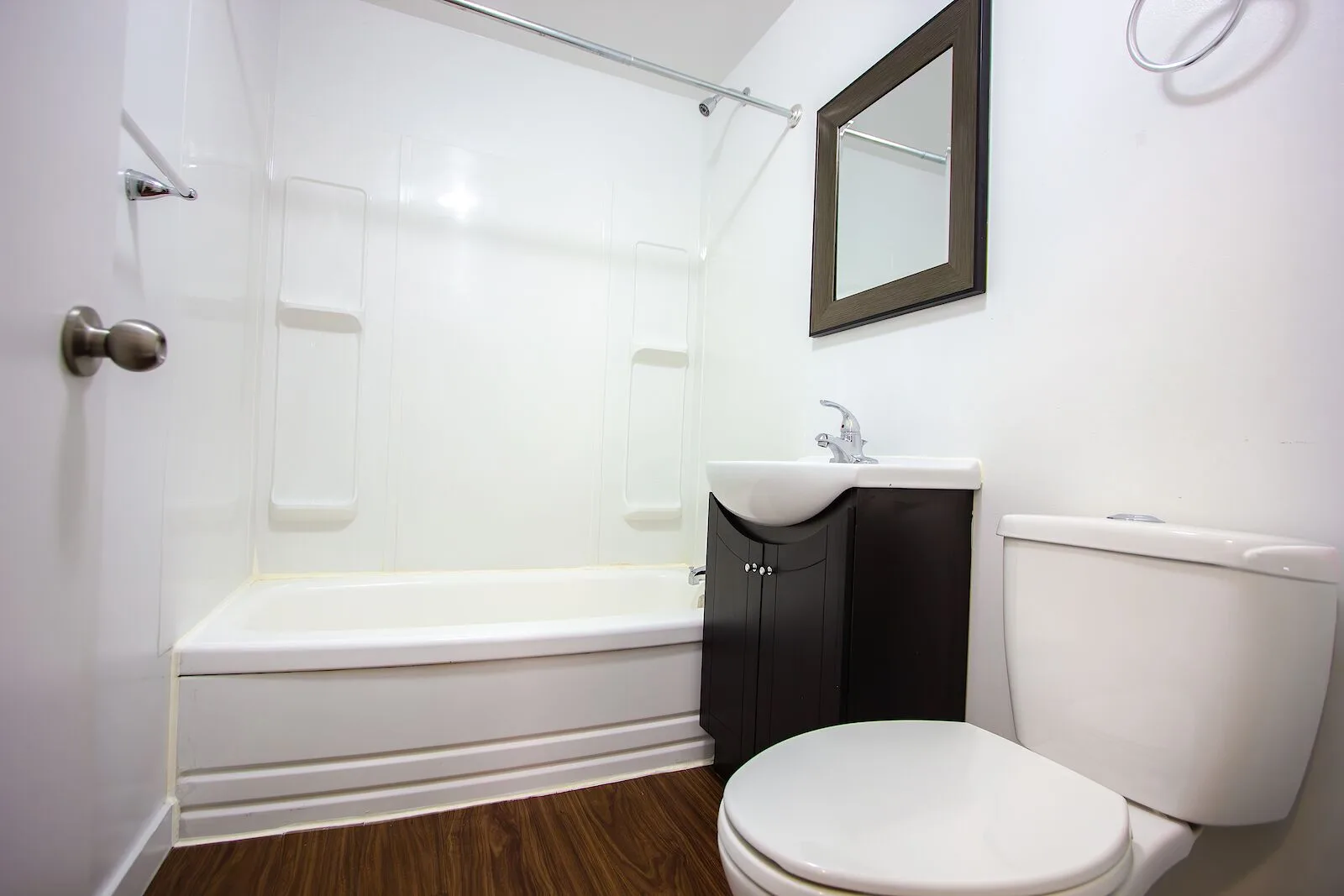 Pet‑Friendly Suites at Kalla Place
