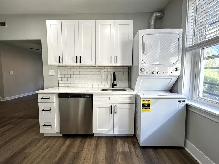 2605-07 N. Spaulding Ave. / 3286 W. Wrightwood Ave.