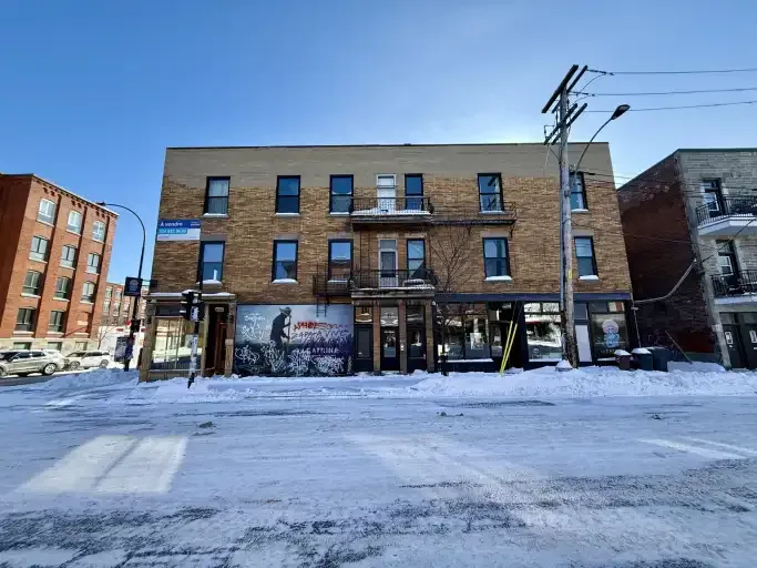 6 St. Viatuer West
