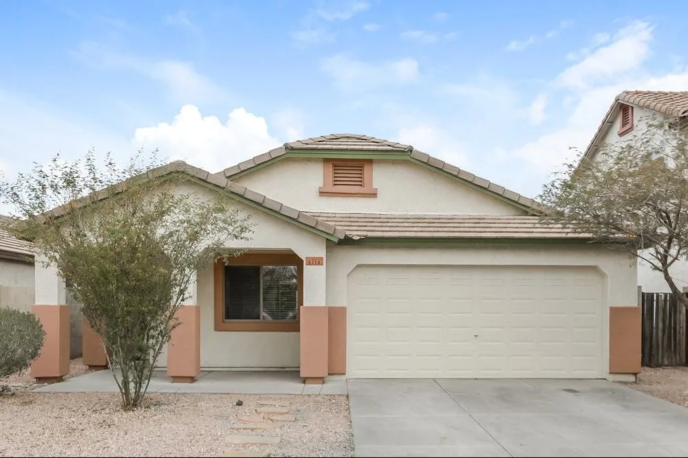 1114 E Fraktur Rd, Phoenix, AZ 85040, USA