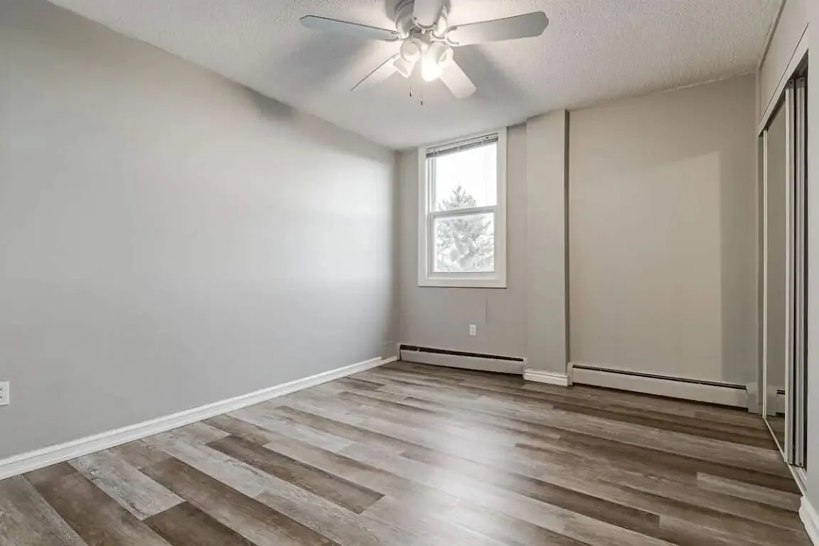 Spacious and bright apartments for rent | Electric fireplace included!