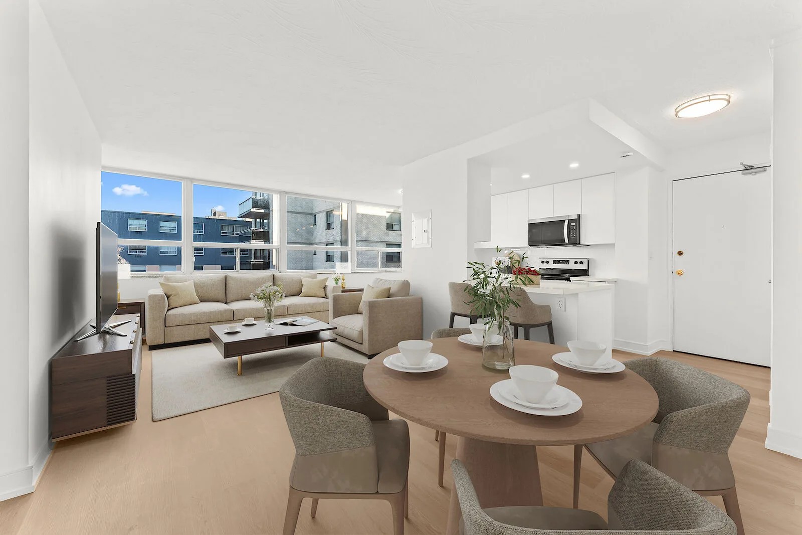 40 Tyndall Apartments For Rent in Toronto | Renovated