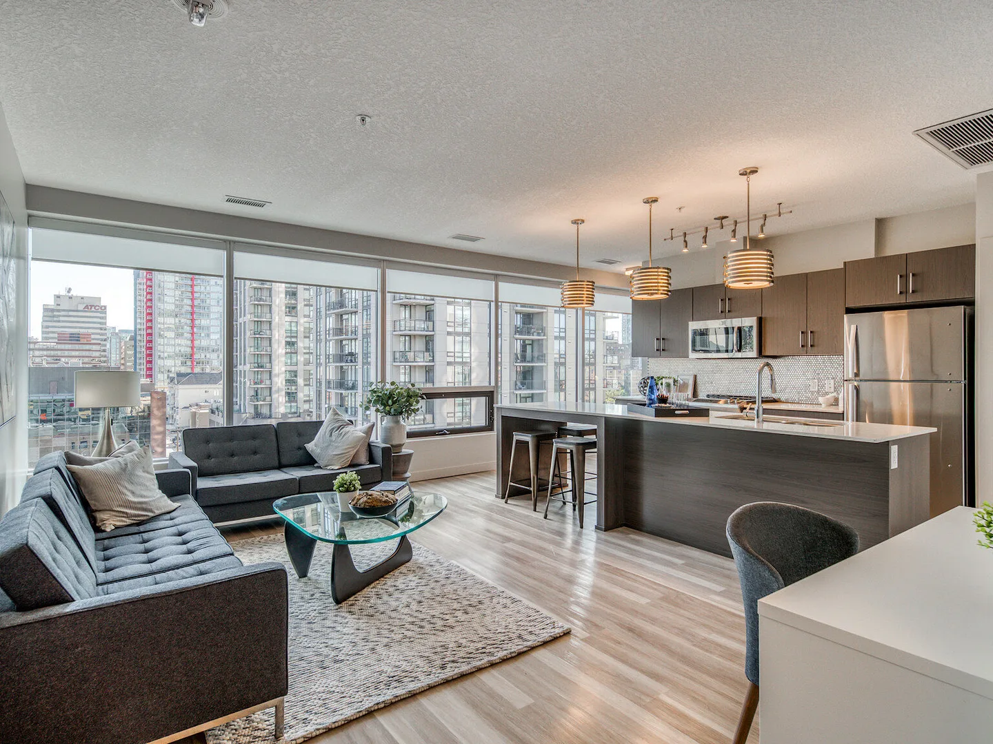CUBE APARTMENTS, ENJOY DOWNTOWN LIVING IN CALGARY BELTLINE