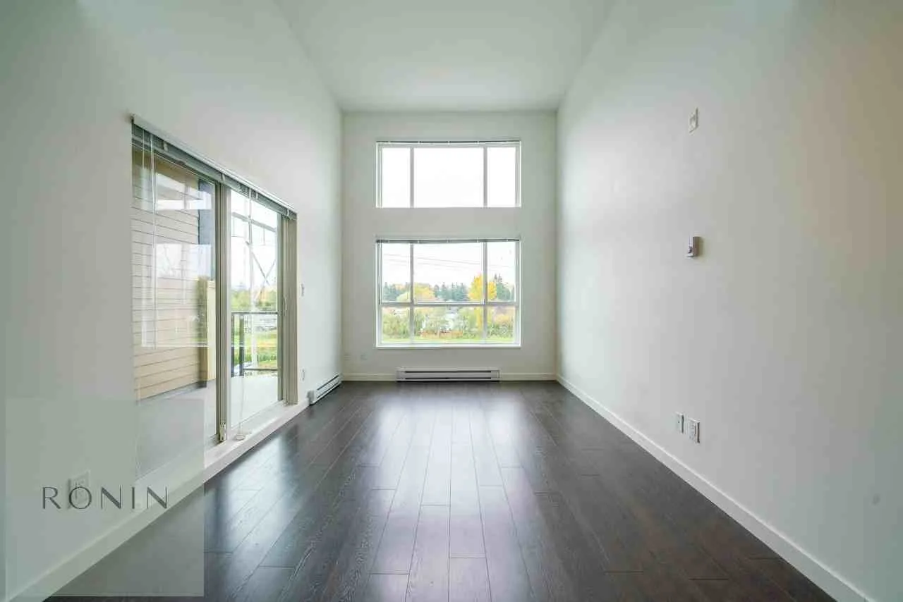 10688 140 Street, Surrey, BC V3T 4N8, CA