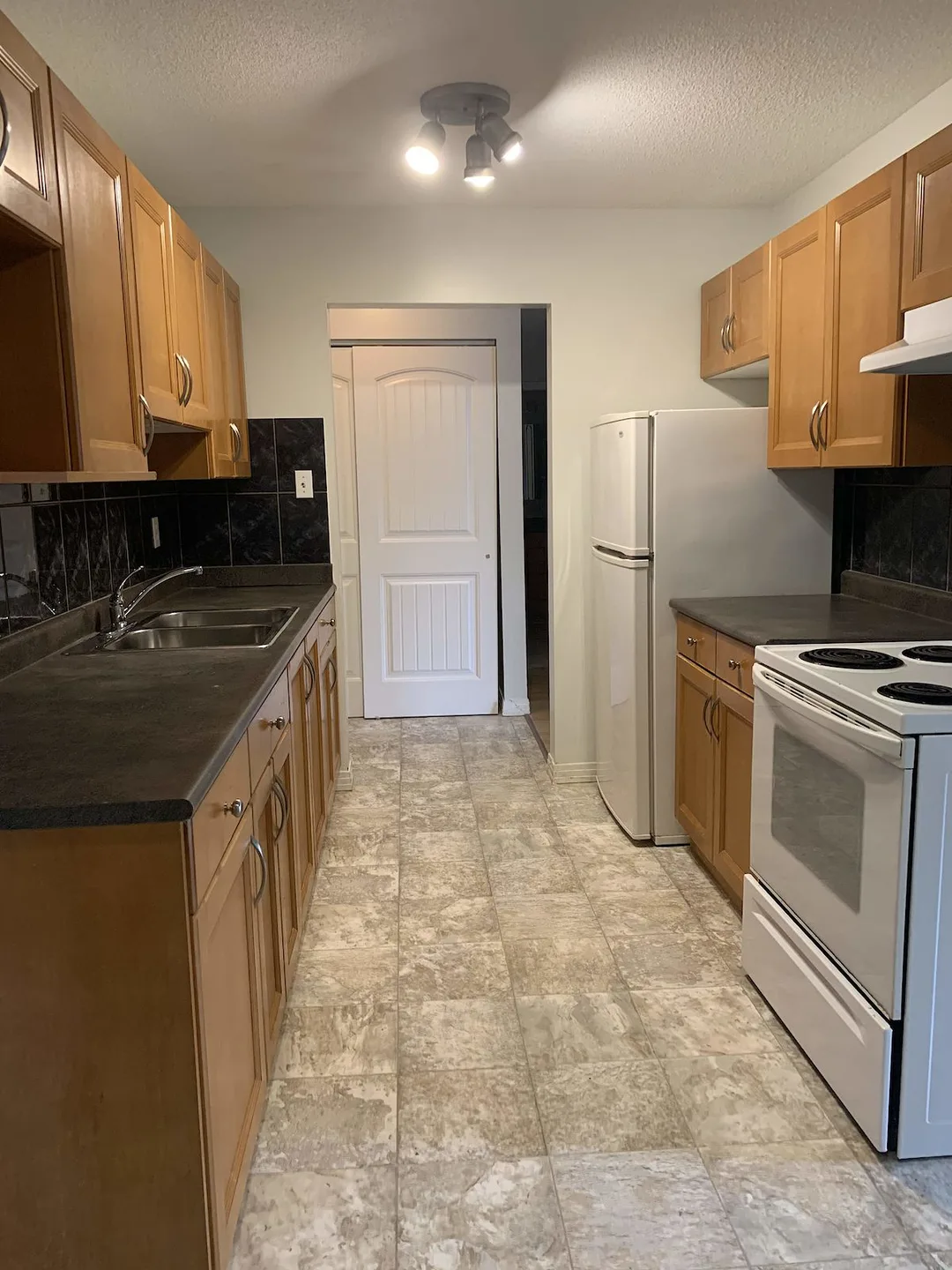 Oakridge Apartments