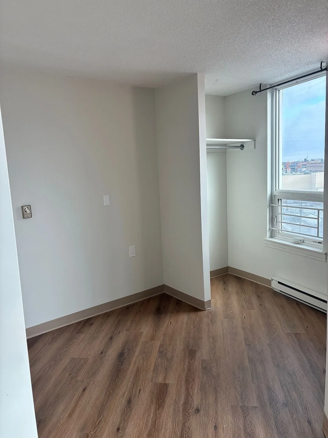 Sek On Toi Senior 55+ Apartments