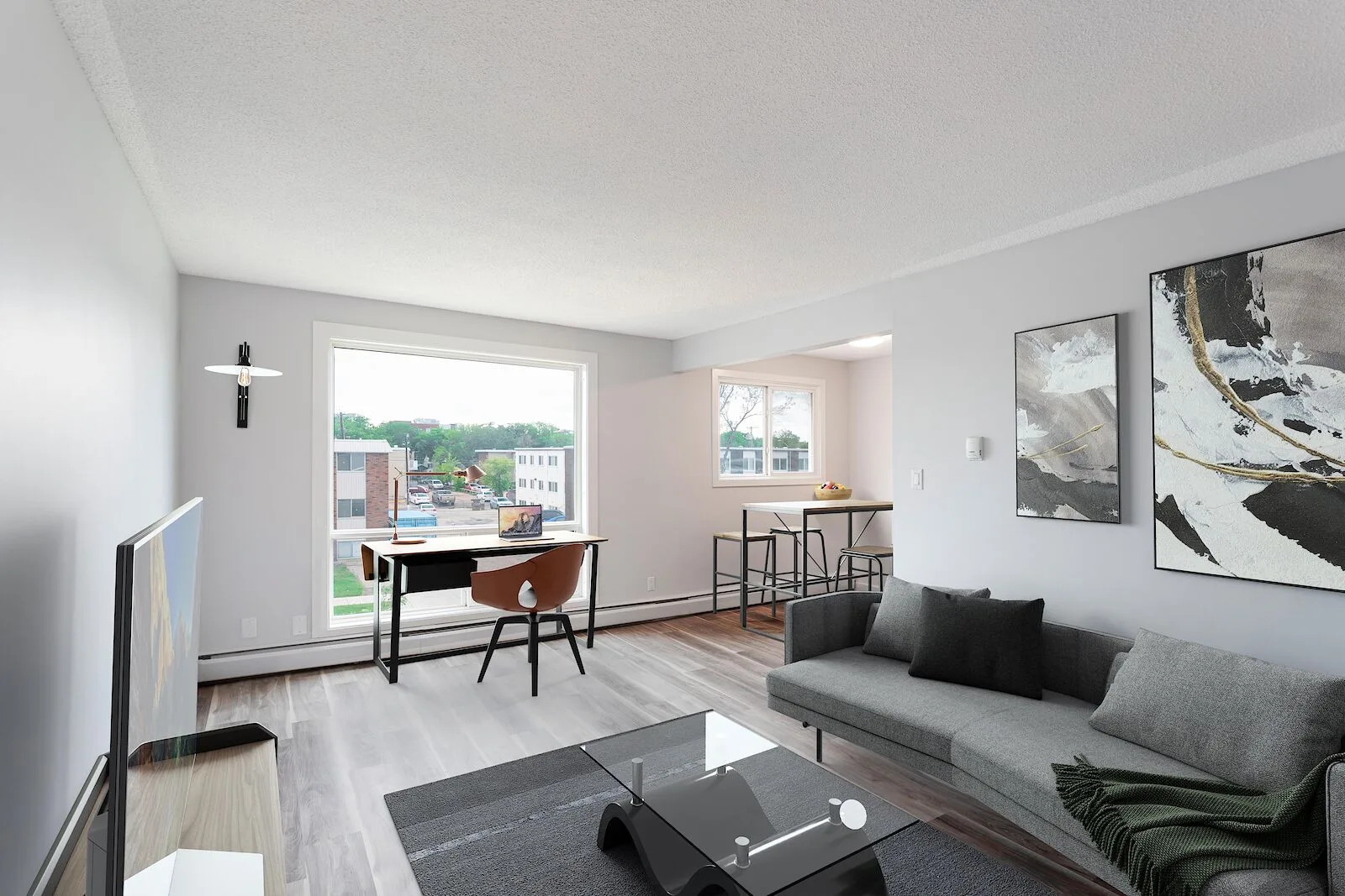 Renovated Suites in Queen Mary Park!