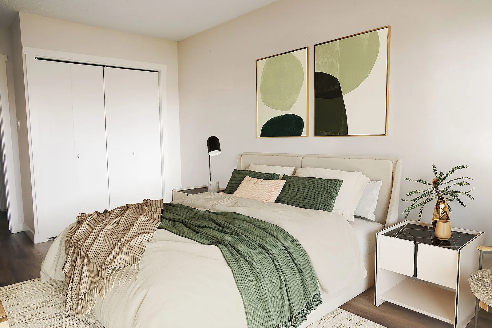 Pet-Friendly Suites at Windsor Park Plaza & Lofts