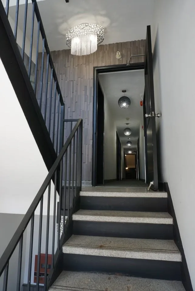 729 Cooper St.