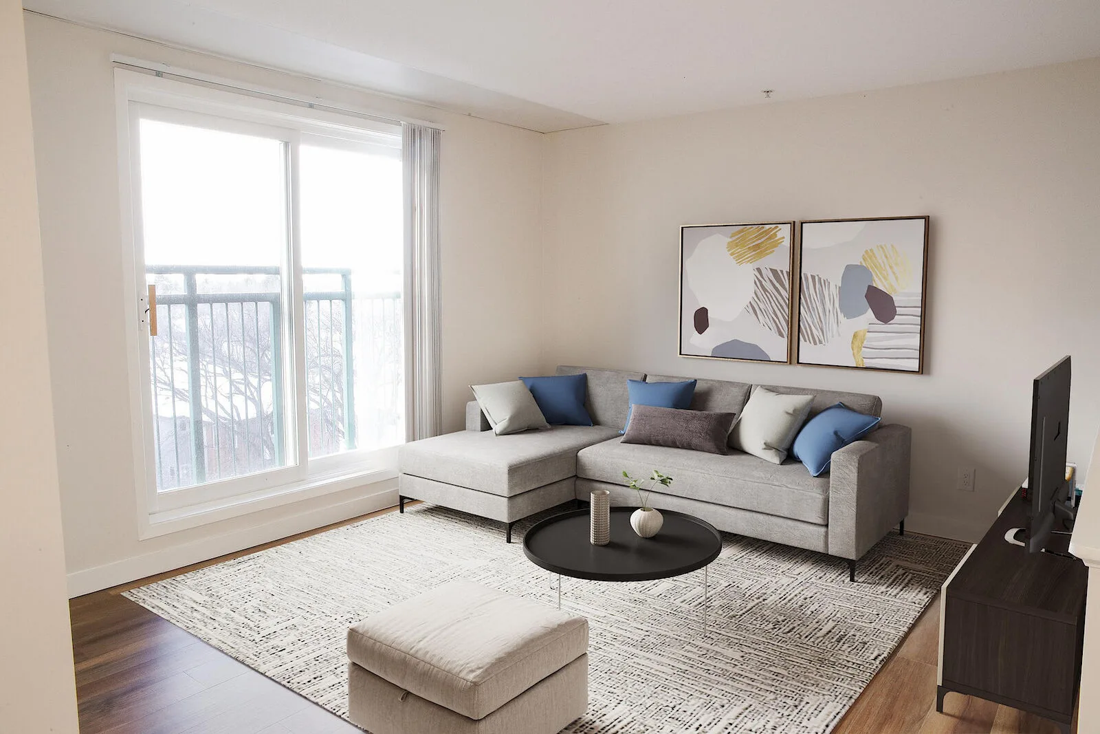 Pet-friendly Lofts by Whyte Ave and University