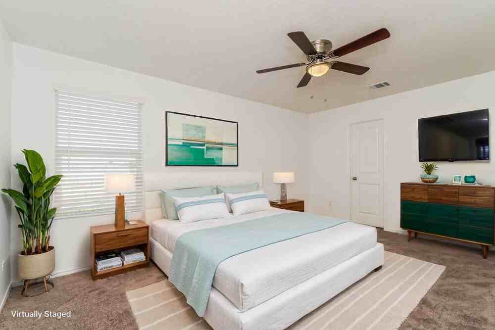 9913 Leeds Wheel, San Antonio, TX 78254, USA