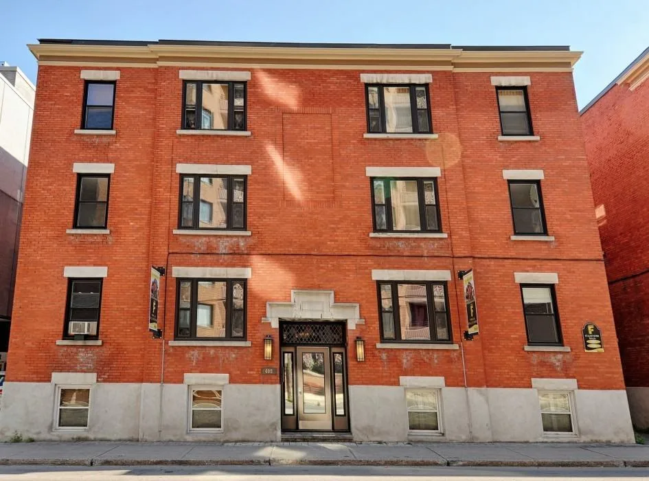 408 Albert St.