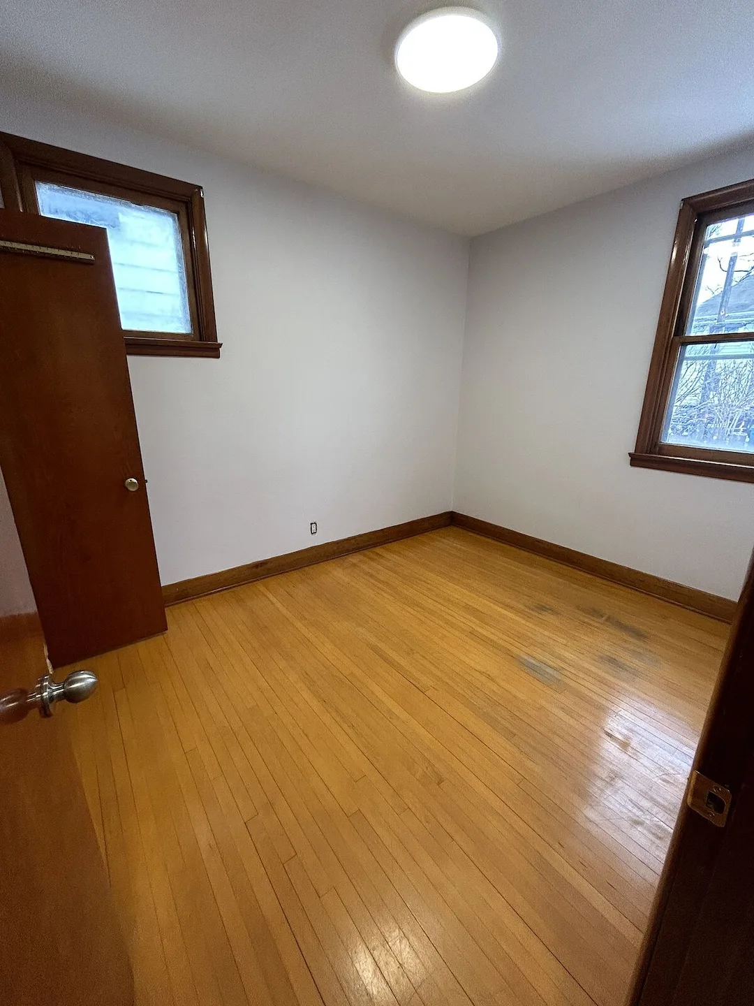Terrific 3 Bedroom Home in PRIME LOCATION!