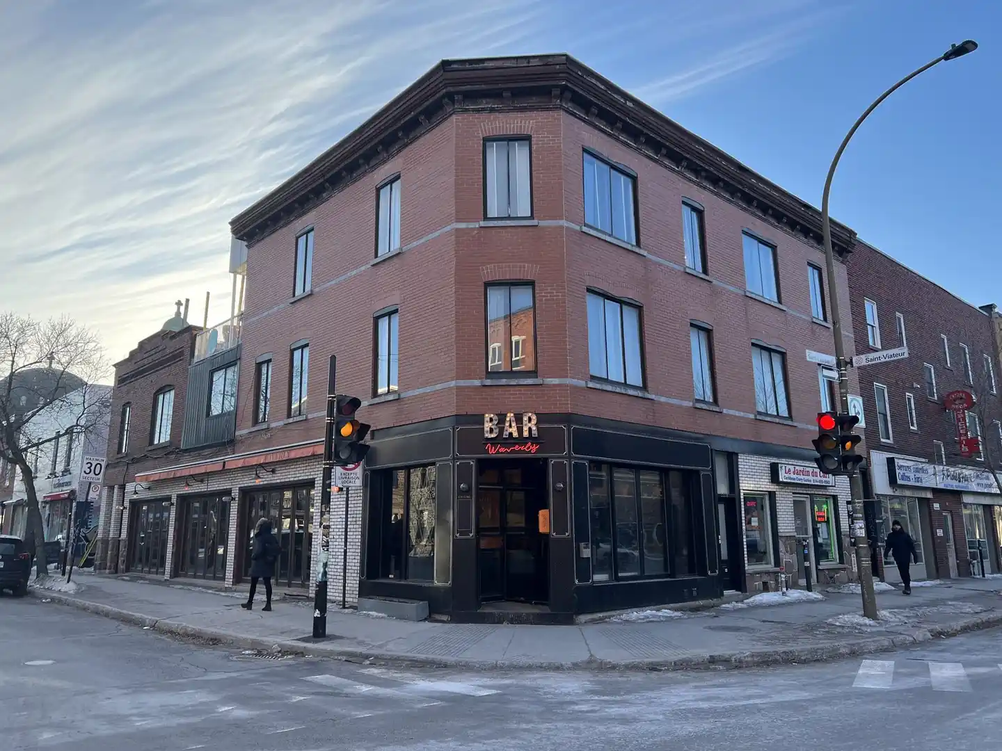 5550-5559 St. Laurent. & 7-9 St. Viateur West