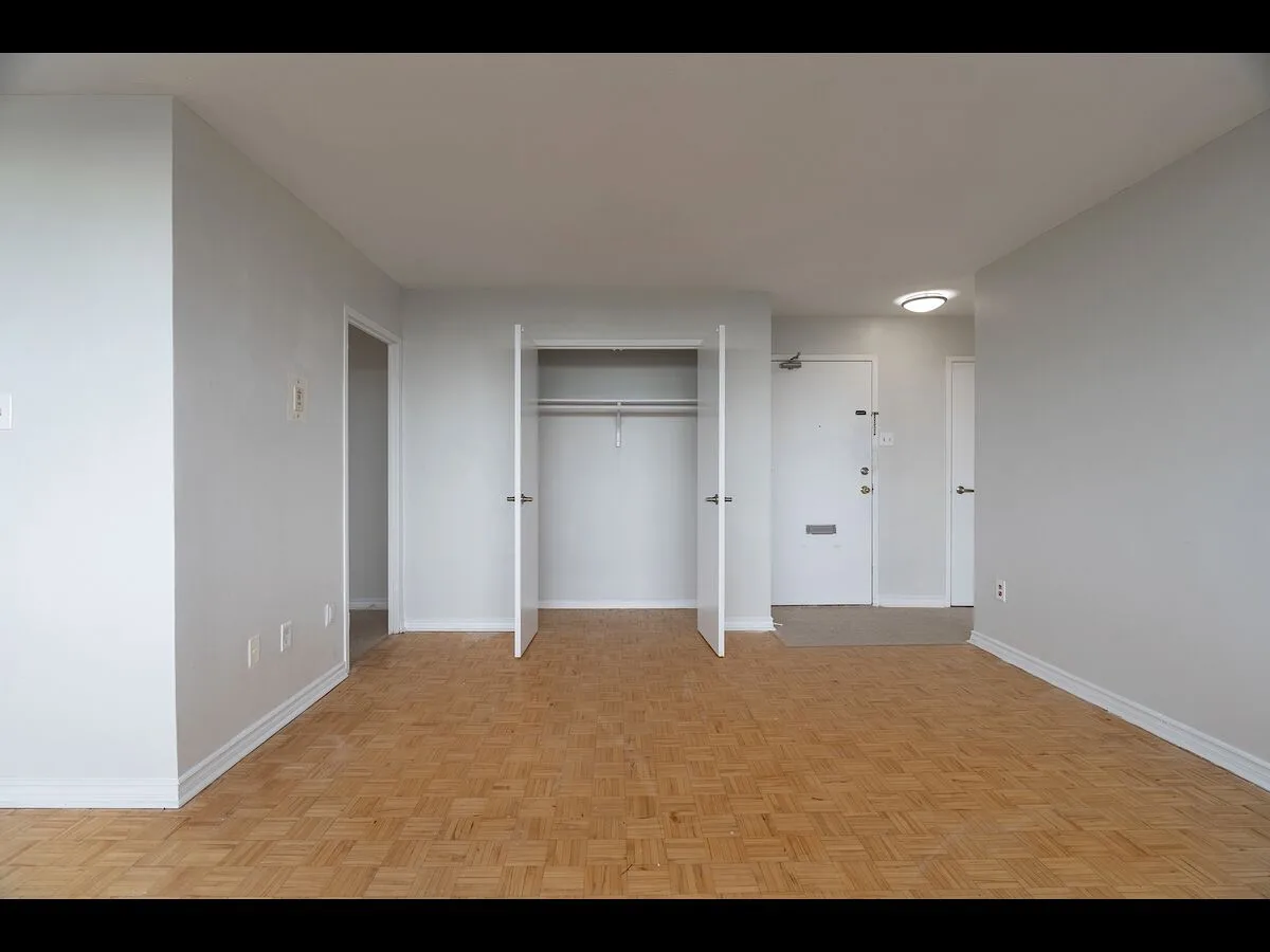 310 Niska Road