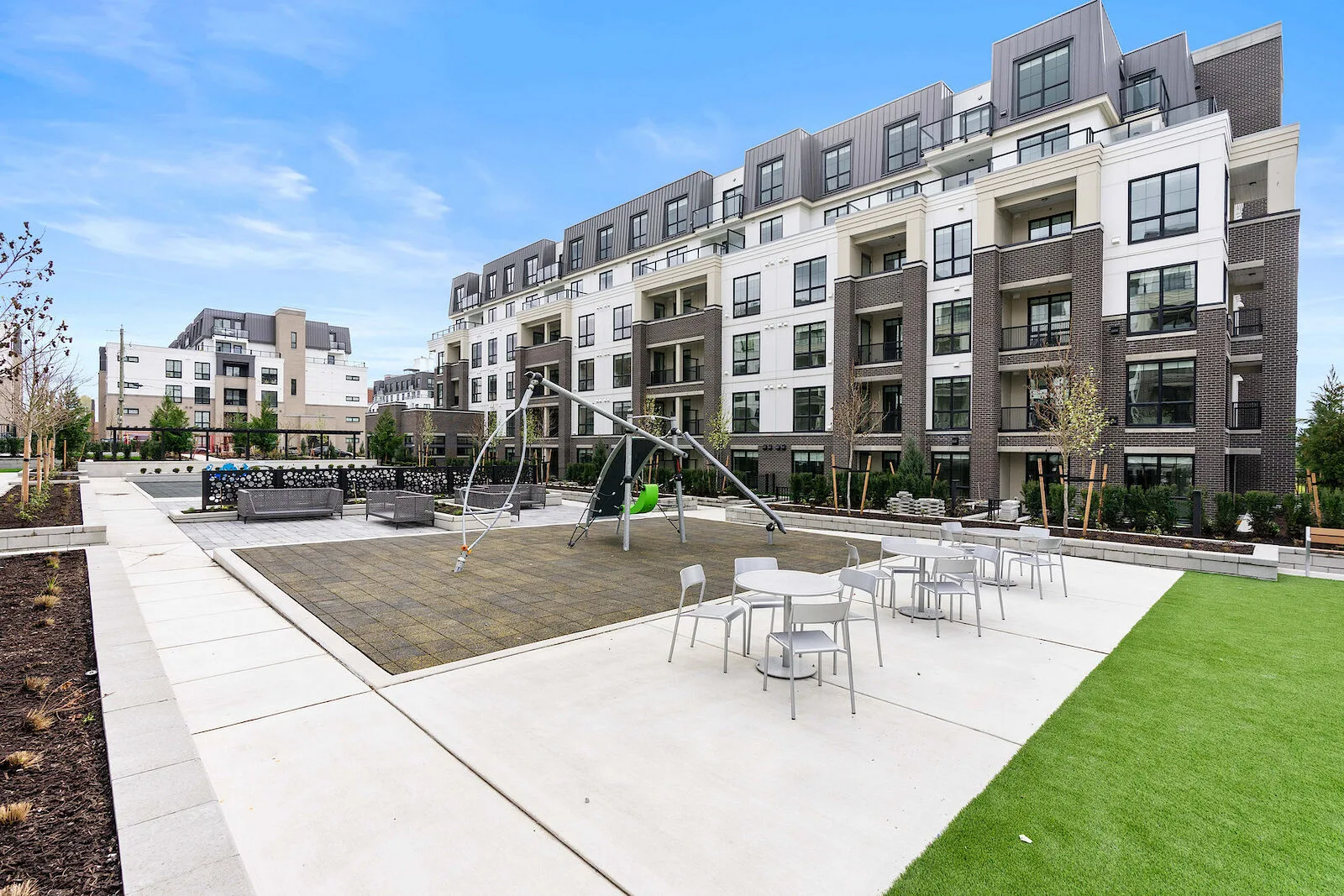 A 74-ACRE MASTER-PLANNED COMMUNITY WITH 17 ACRES OF GREEN SPACE