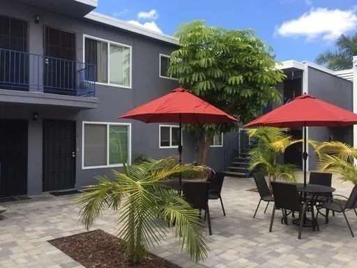 4121 Cherokee Ave.