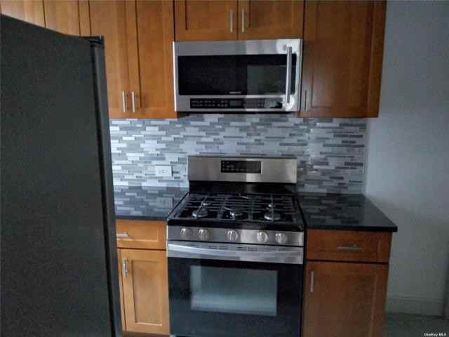 595 Crown St, Brooklyn, NY 11213, USA