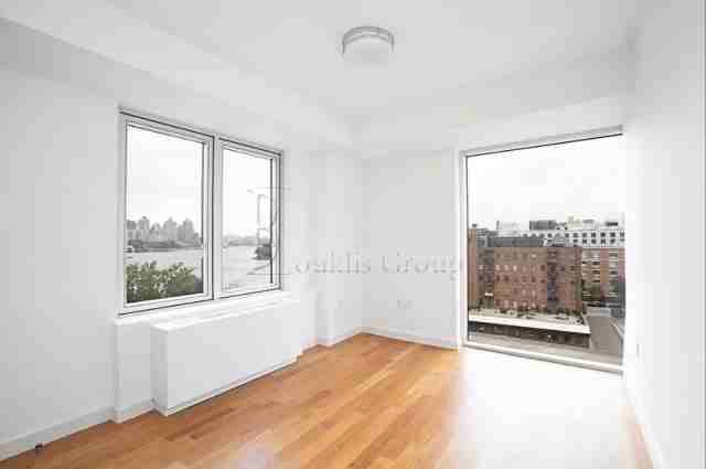 1106 Broadway, Astoria, NY 11106, USA