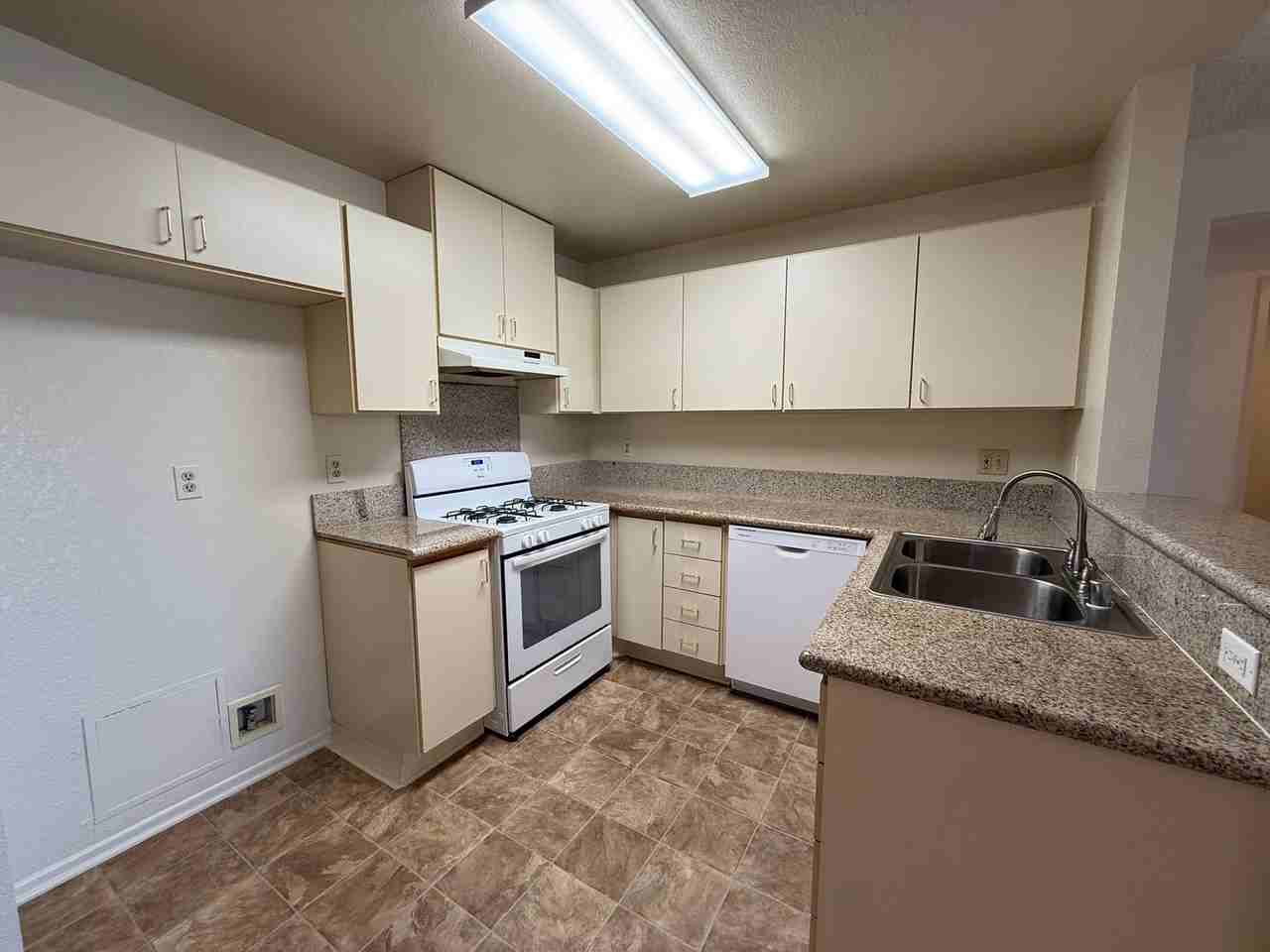 776 - 7767 Wyngate, LLC