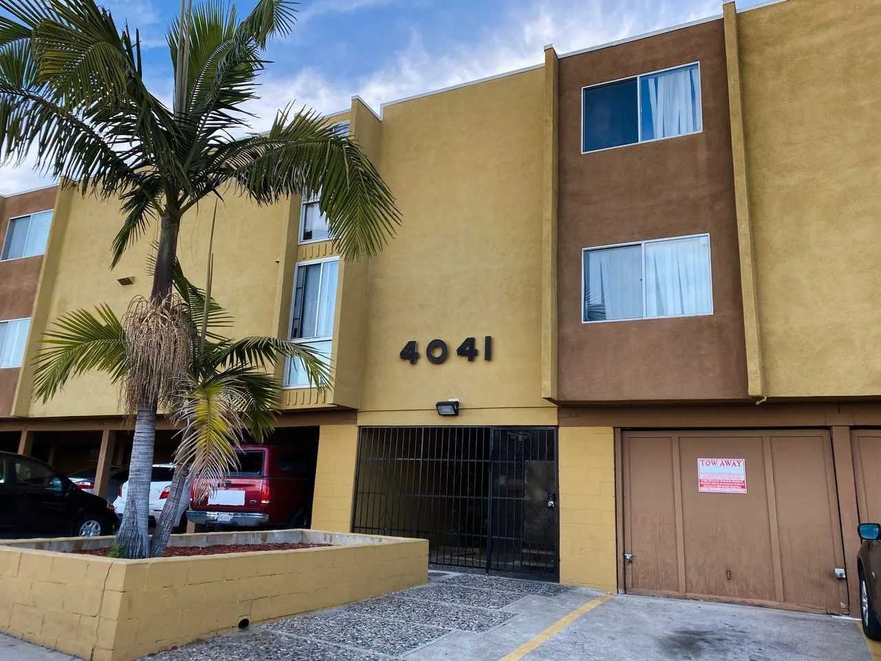 49th Street Apartments