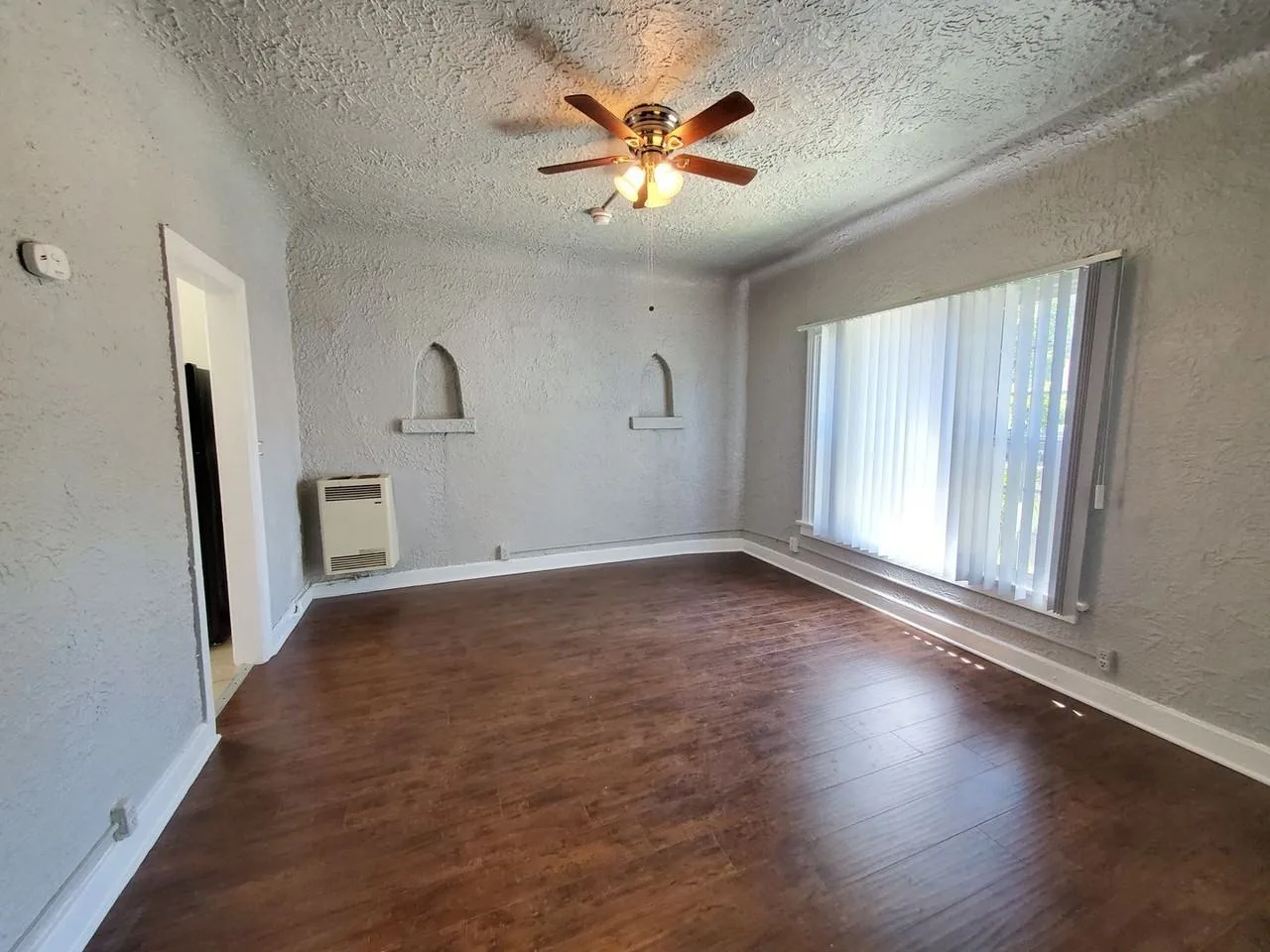 542 N. Alexandria