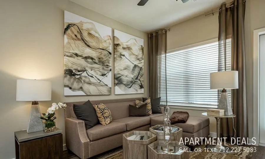 12856 Perry Rd, Houston, TX 77070, USA