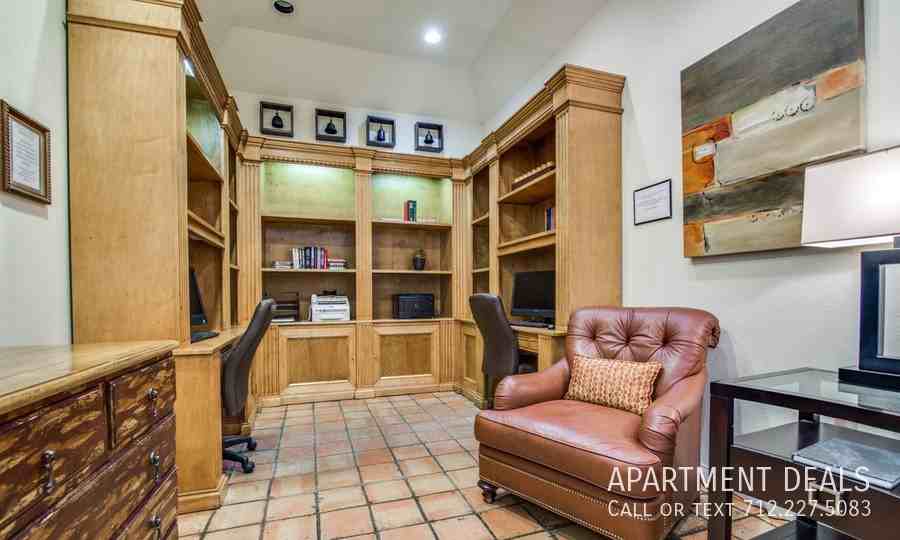 2406 Yorktown St, Houston, TX 77056, USA