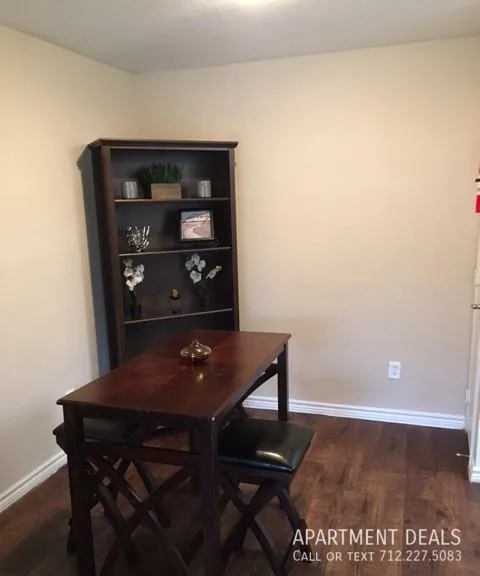 5028 S Willow Dr, Houston, TX 77035, USA