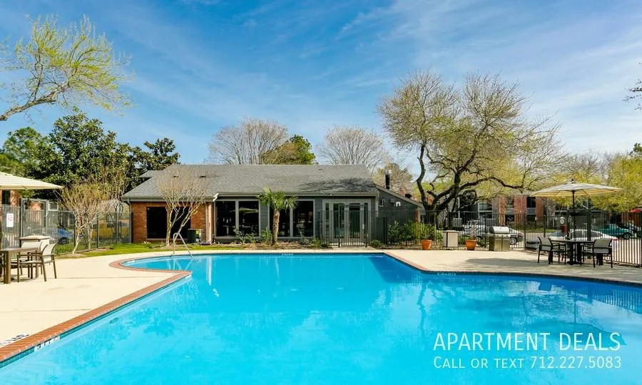 6006 Hollister St, Houston, TX 77040, USA
