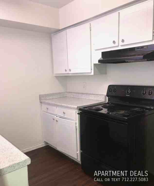 6012 Bissonnet St, Houston, TX 77081, USA