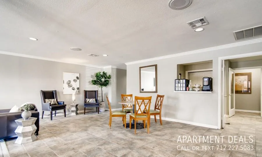 4661 Wild Indigo St, Houston, TX 77027, USA