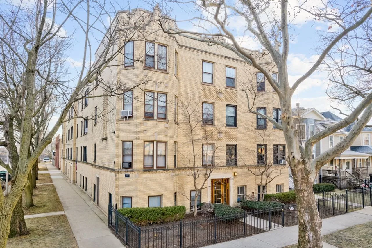 5073-75 N. Wolcott / 1825-35 W. Winona