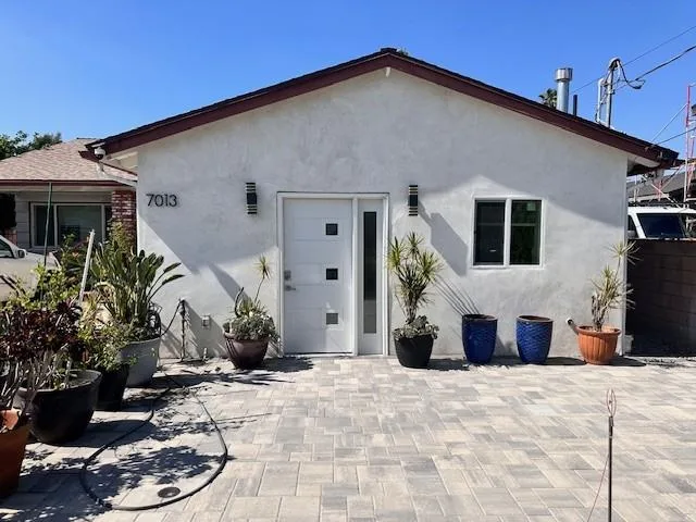 7013 Bellaire Avenue, Los Angeles, CA 91605, USA