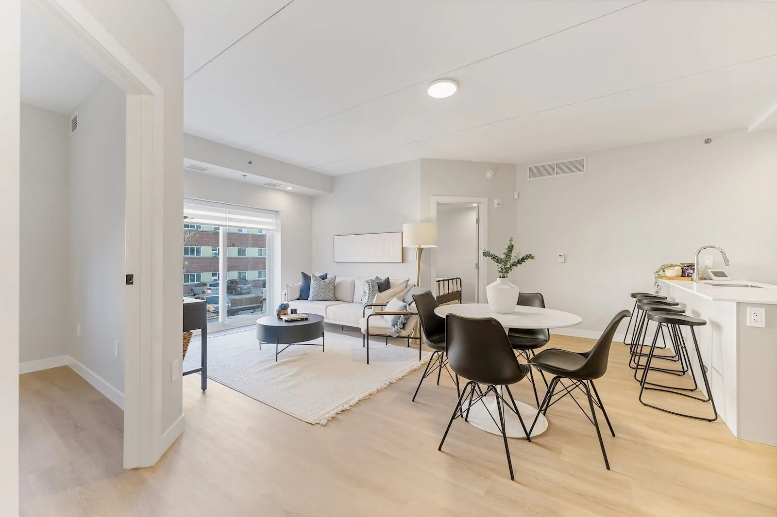 NOW LEASING - Unit 311. 2 Bed 2 Bath Apartment in the Heart of St. James, Winnipeg.