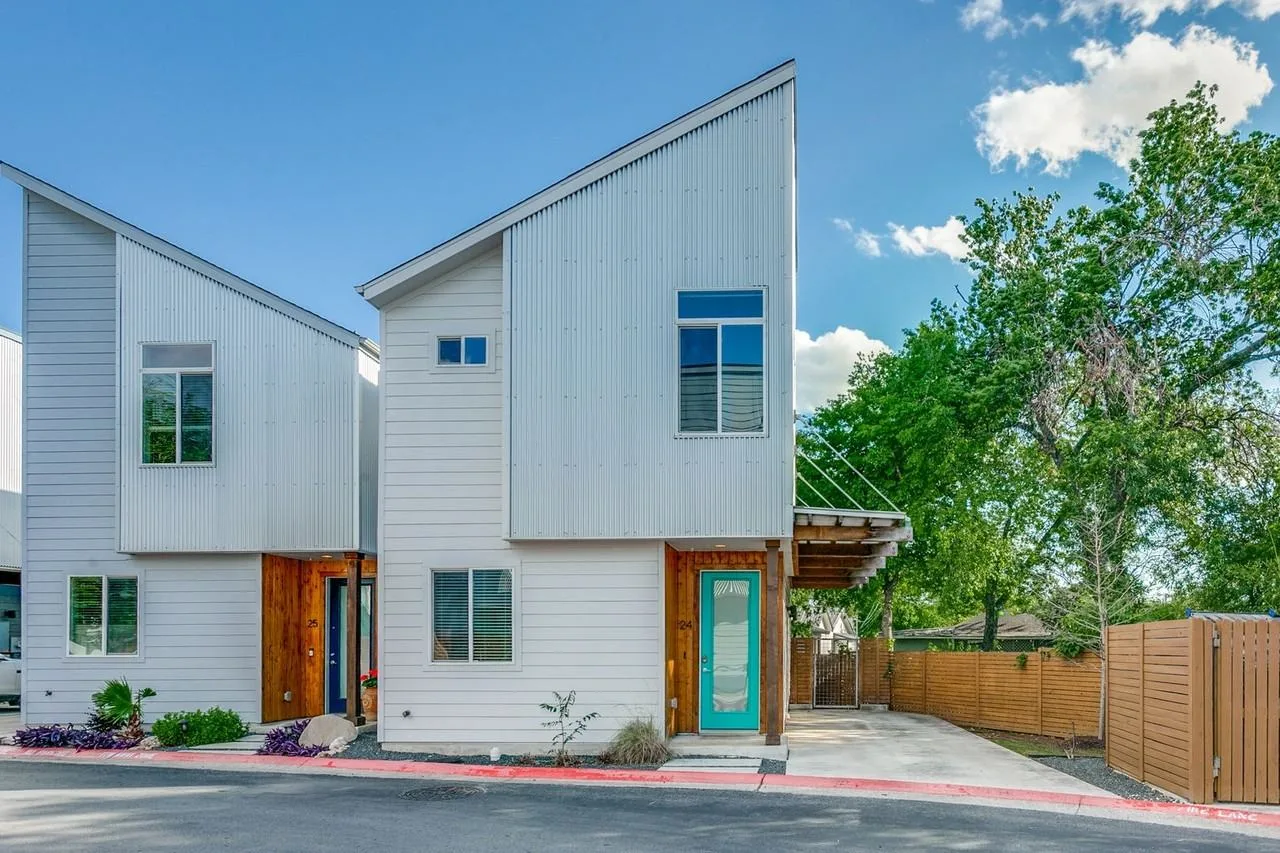 330 Clay St, San Antonio, TX 78204, USA