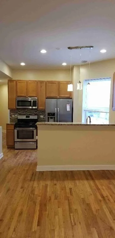 5822 S Indiana Ave, Chicago, IL 60637, USA