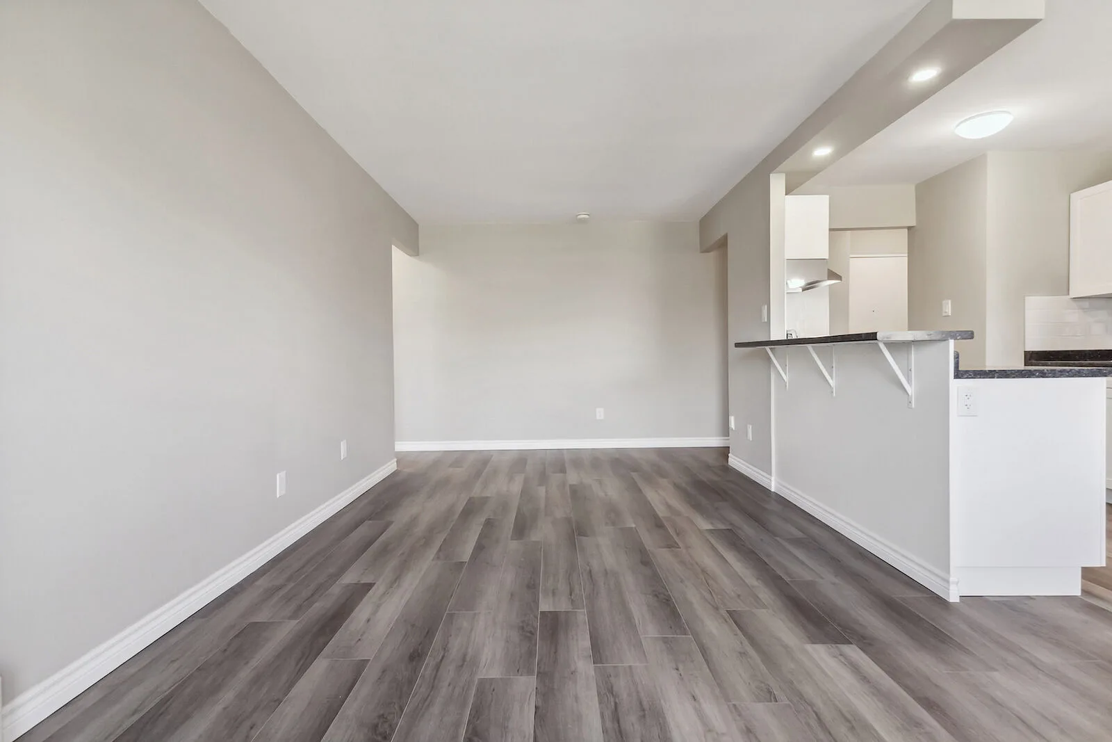 Granite House – Renovated Apartments in London's Historic Woodfield Area