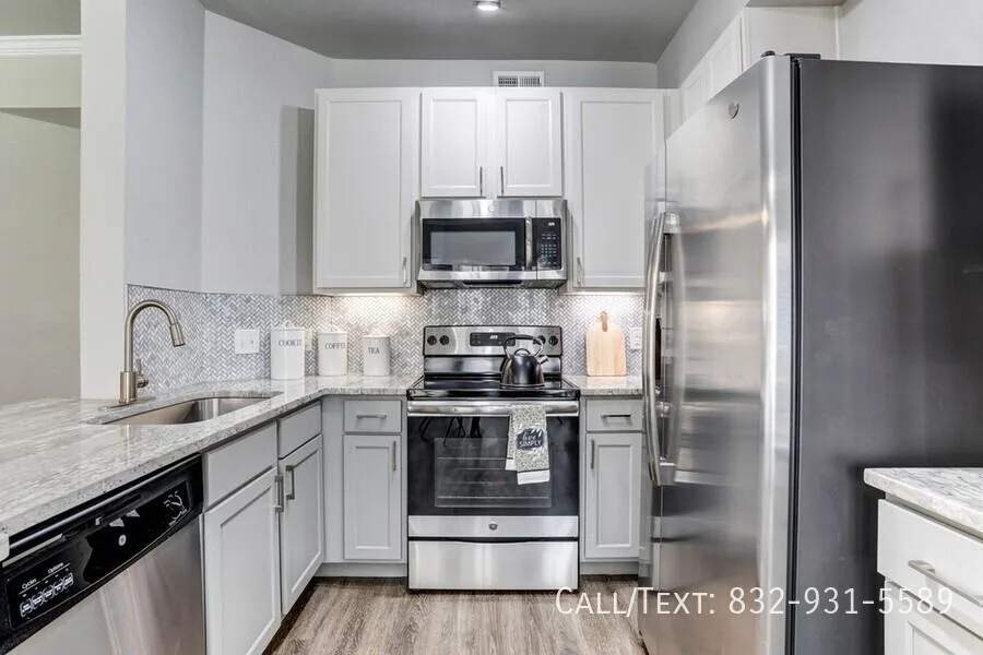 1000 S Braeswood Blvd, Houston, TX 77030, USA