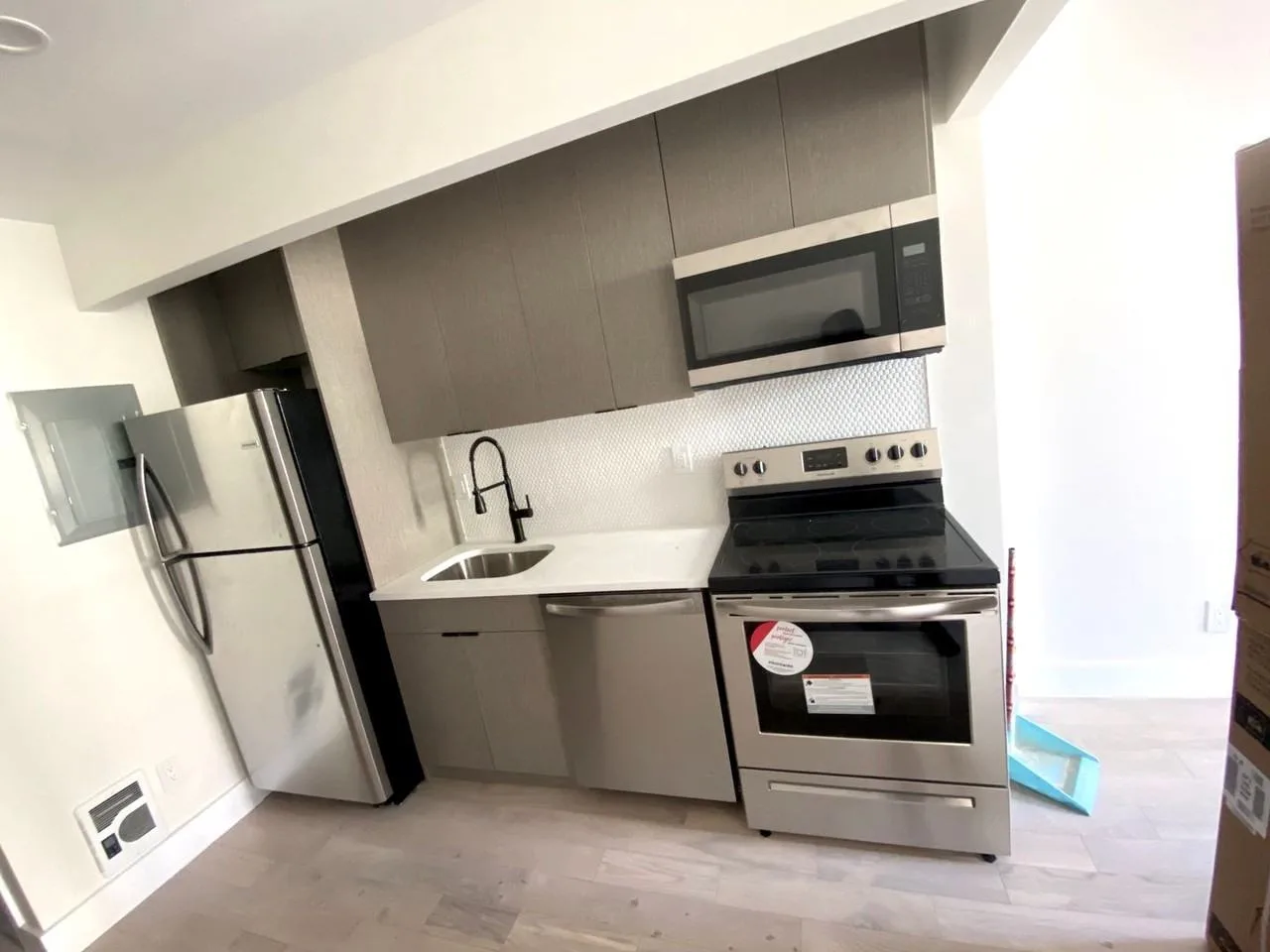 2108 Regent Place