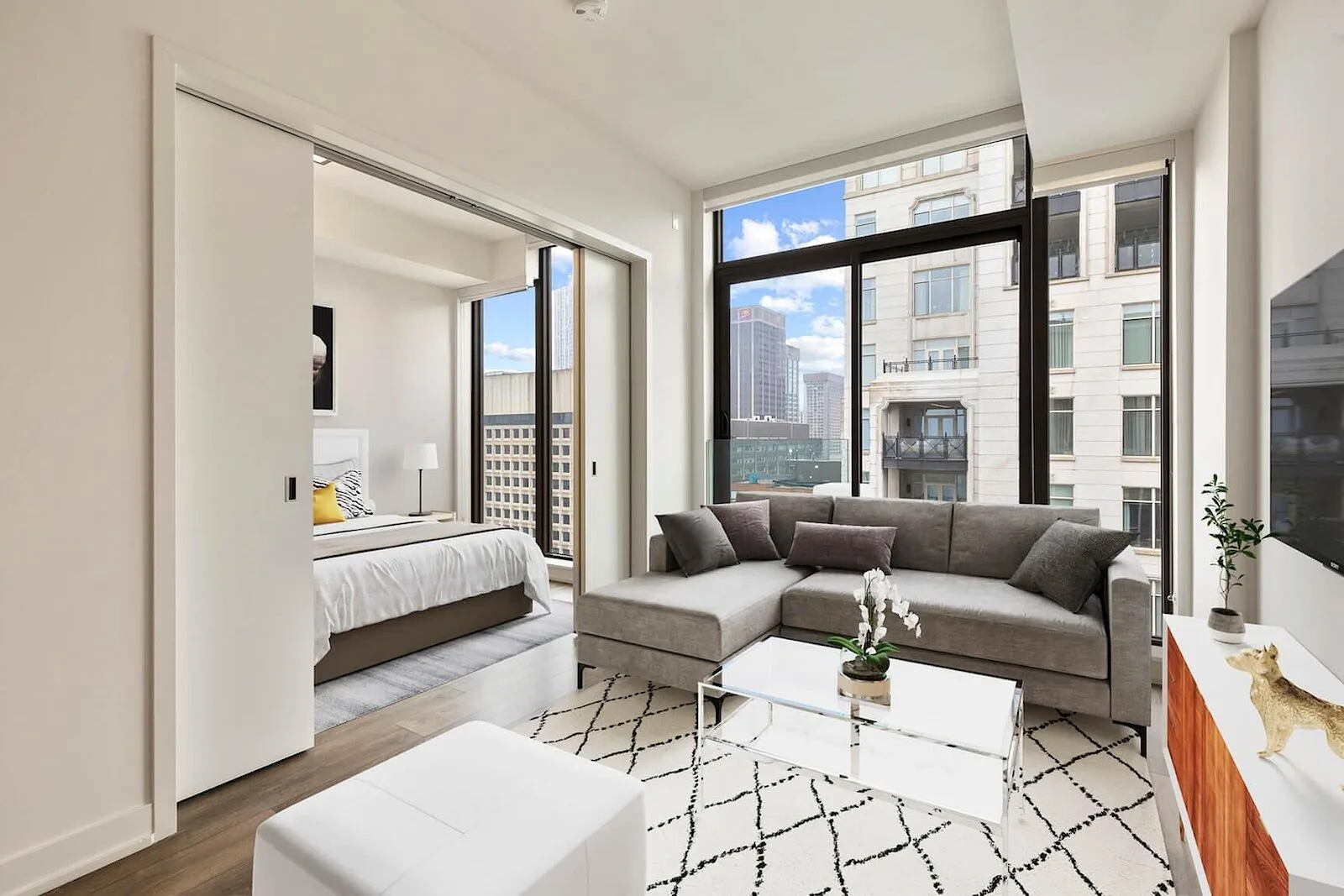 Yorkville Rental Living