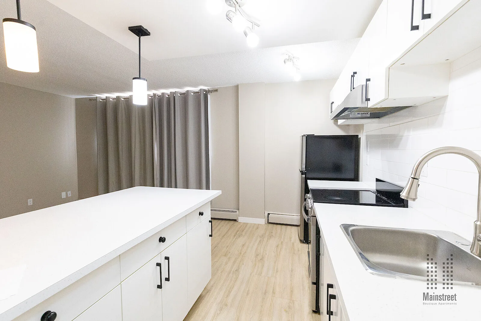 Crescent Heights Apartments