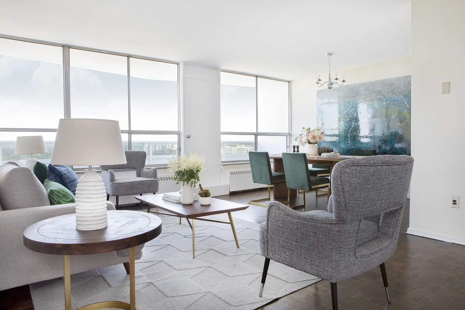 Urban comfort meets natural beauty. Welcome to Graydon Hall.