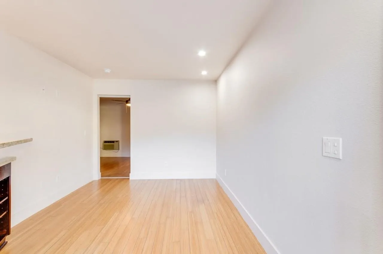 Canyonwood Apartments