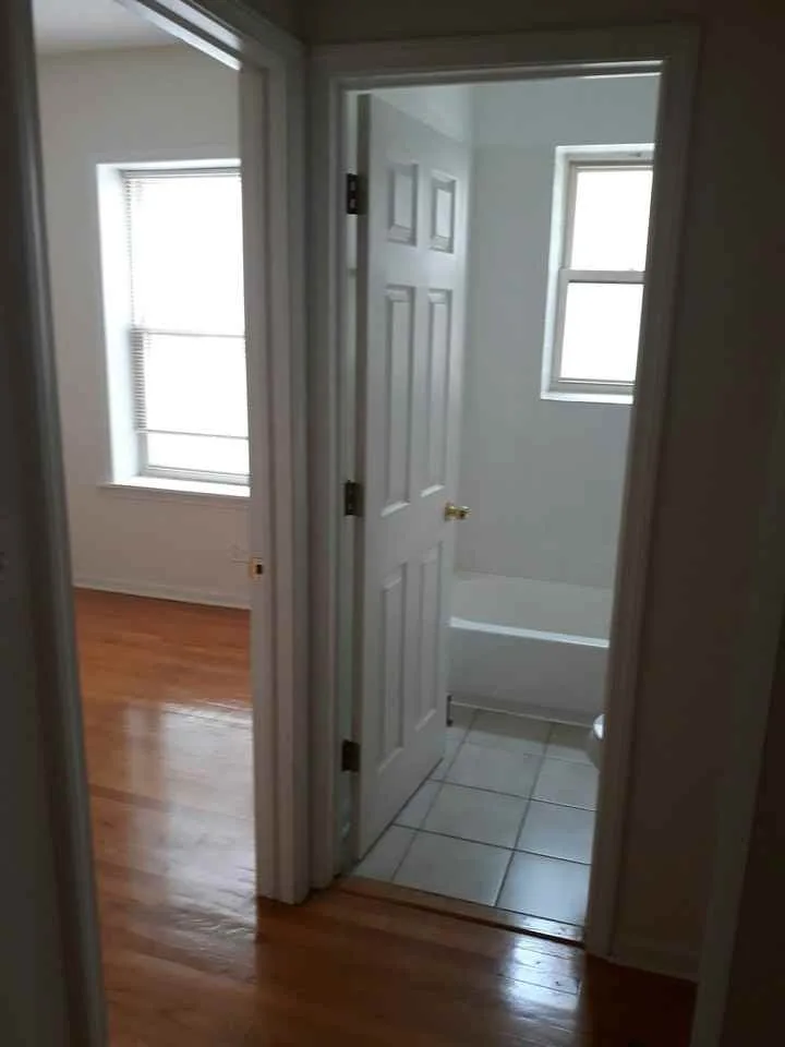 6347 North Magnolia Avenue, Unit 2C